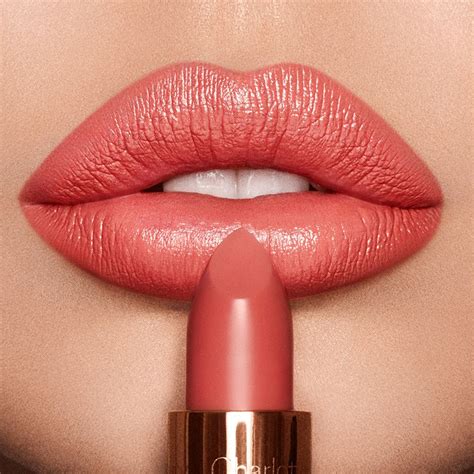 warm coral lipstick